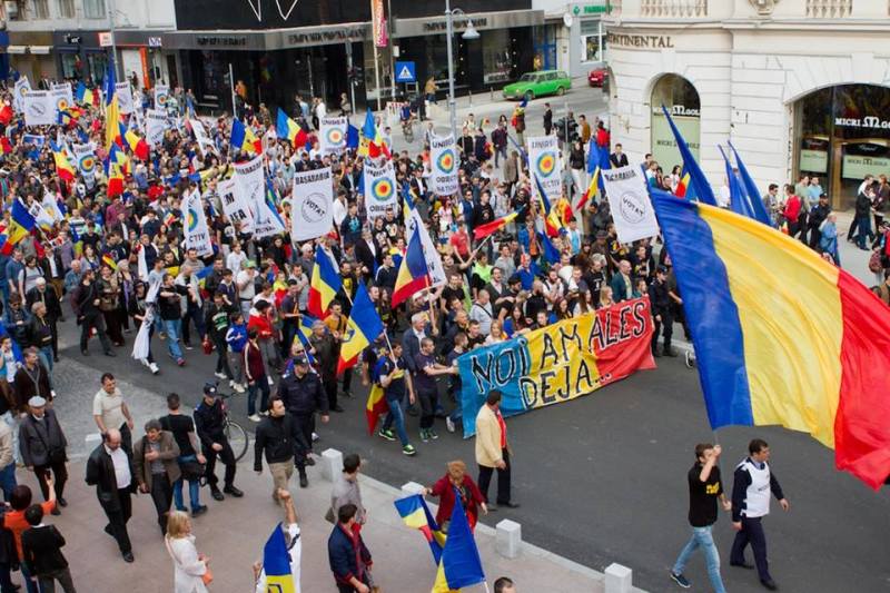 poze video fotografii eveniment marsul unirii pentru basarabia e romania 12 octombrie 2014 bucuresti unirea romaniei cu republica moldova 6